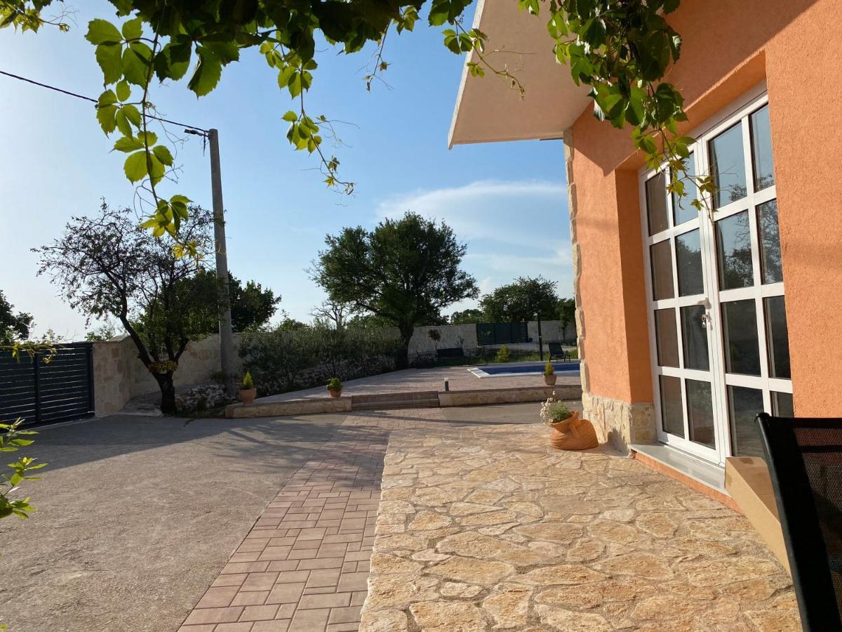 Iris Holiday Home Trbounje Exterior foto