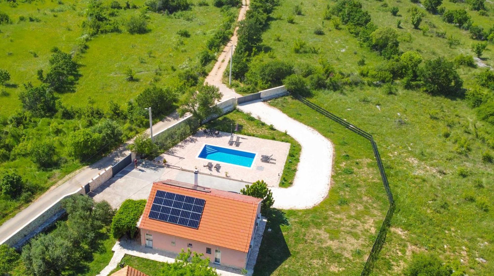 Iris Holiday Home Trbounje Exterior foto